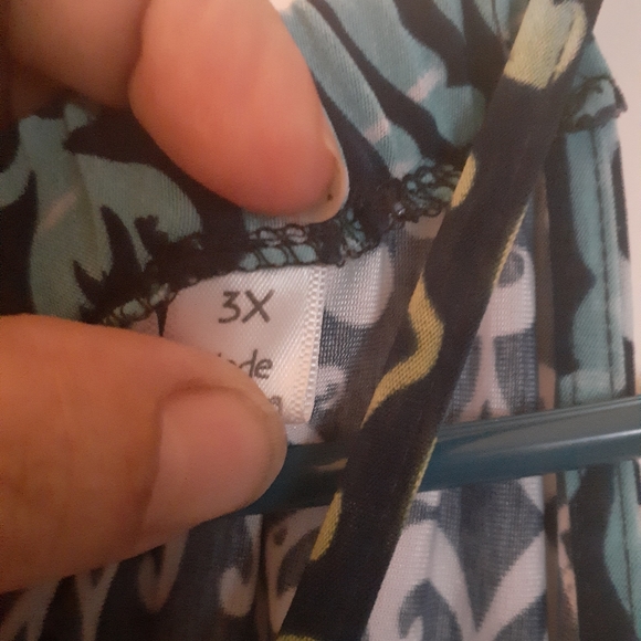 Jumpsuit - Picture 3 of 4